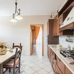 Castello Ursino Balcony Apartment