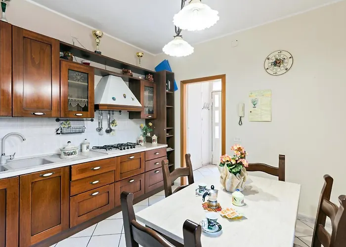 Castello Ursino Balcony Apartment